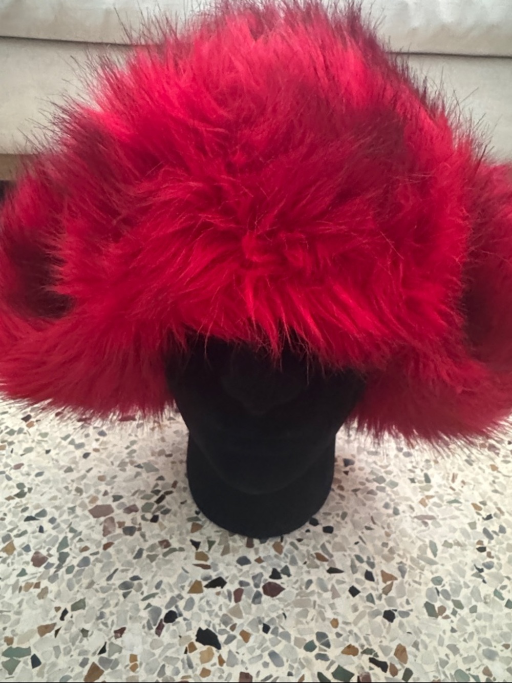 Marc Jacobs Bright Red Faux Fur hat - Picture 3 of 3